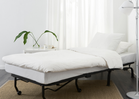 Chaise de lit IKEA