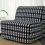 fauteuil-lit dans une housse