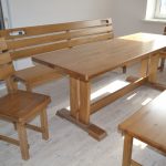 meubles et accessoires en bois vieilli artificiellement