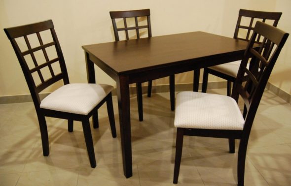 table de cuisine en bois