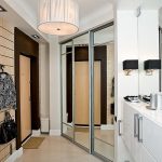 miroirs dans le vestiaire