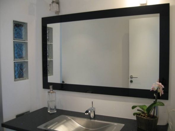 miroir sur la colle
