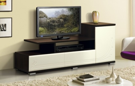Pour le support de télévision agréable à l'oeil