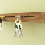 gouvernante en bois