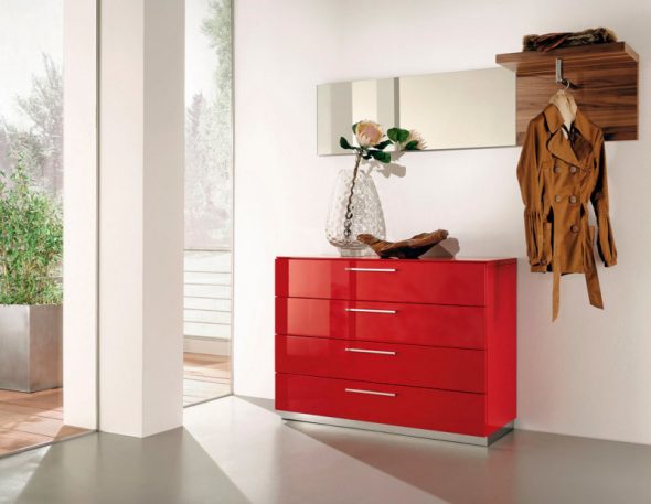 commode rouge