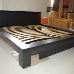 Le lit double de Nick