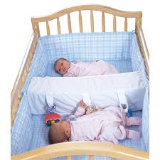 Lit bébé pour jumeaux