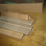 Panier suspendu de boîtes en carton
