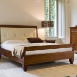 Chambre en bois naturel