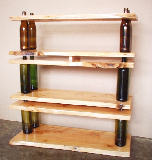 Rack de bouteilles et de planches