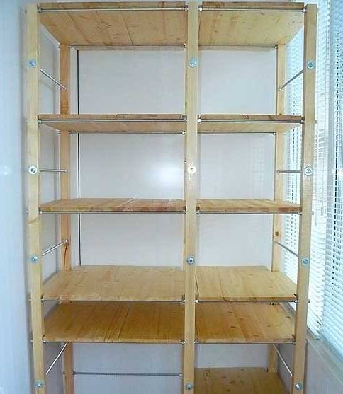Rack sur le balcon photo