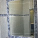Le miroir dans la tuile est superbe