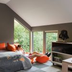 sac de chaise dans le salon