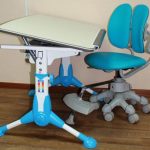 chaises d'enfants pour les écoliers