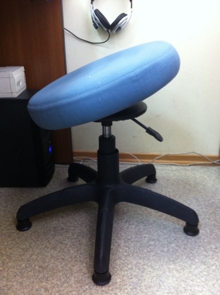 chaise sans dossier