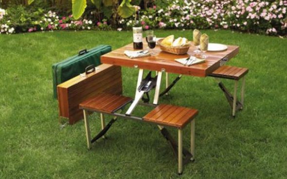 sets de table et chaises de pique-nique