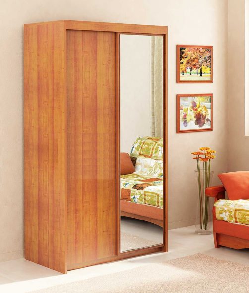 attachez le miroir au meuble
