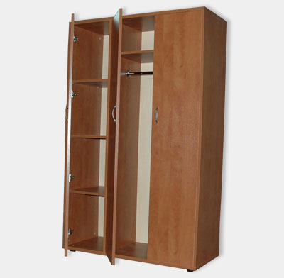 armoire à trois feuilles