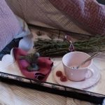 table de petit déjeuner