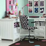 chaises pour les écoliers photo
