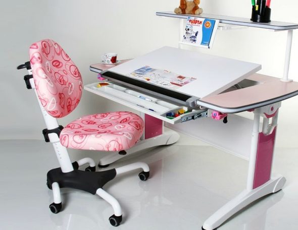 chaises pour écoliers
