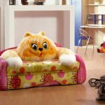 choisissez un canapé pratique pour la chambre des enfants