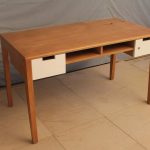 Bureau en bois