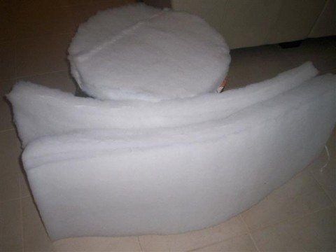Envelopper de mousse ou de rembourrage en polyester