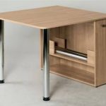 Table un livre avec des tiroirs pliants