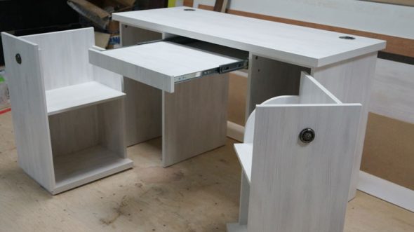 Transformateur de table écrit