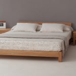 lit en bois massif
