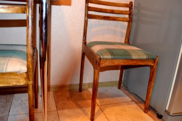 mettre à jour l'ancienne chaise de vos propres mains