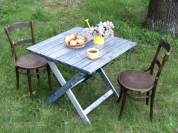 table de pique-nique