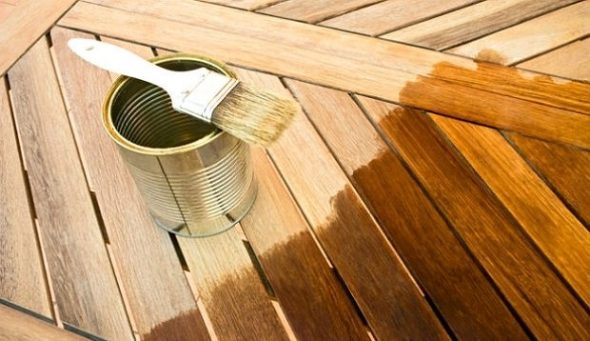 Vernis pour le bois pour une utilisation en extérieur