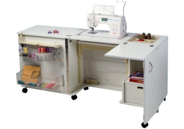 Table pliante pour machine à coudre