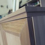 Plateau en panneaux de meubles collés à partir de panneaux de hêtre