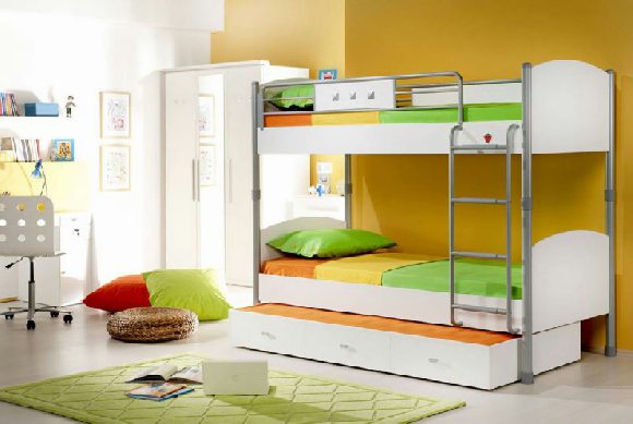 lit superposé blanc pour enfants