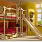 Lit mural et lit mezzanine pour la commodité des jeux et du sommeil