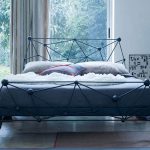 Lit exclusif près de la fenêtre pour les maths de la chambre