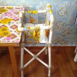 Chaise haute pour l'alimentation