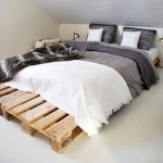 Chambre d'amis dans le style du minimalisme