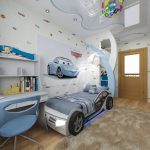Belle chambre pour un garçon avec une machine à coucher