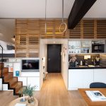 Lit mezzanine dans un studio