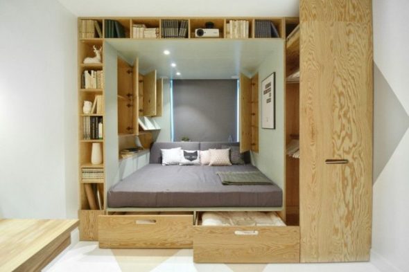 Transformateur de meubles en contreplaqué pour une petite chambre