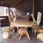 Mobilier en bois mort inhabituel