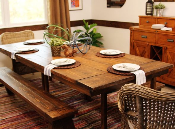 Table à manger en bois
