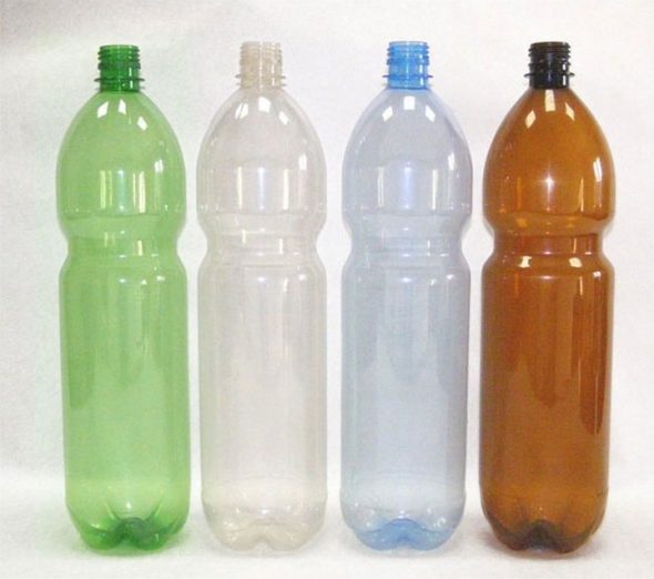 Bouteilles en plastique