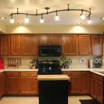 Lampes suspendues et intégrées pour la cuisine