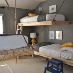 Lits suspendus pour petit espace