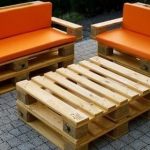 Couvre-meubles orange de palettes